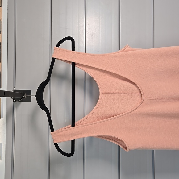 Old Navy Relaxed Scoop-Back Lounge Jumpsuit 28" Inseam - Picture 8 of 12